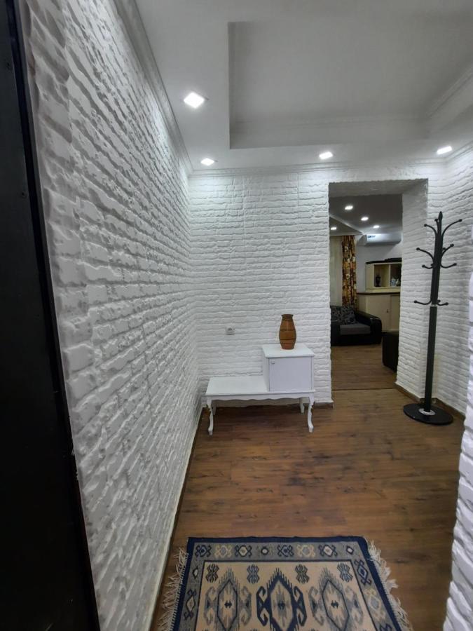 Ferienwohnung G&M Tbilisi Exterior foto