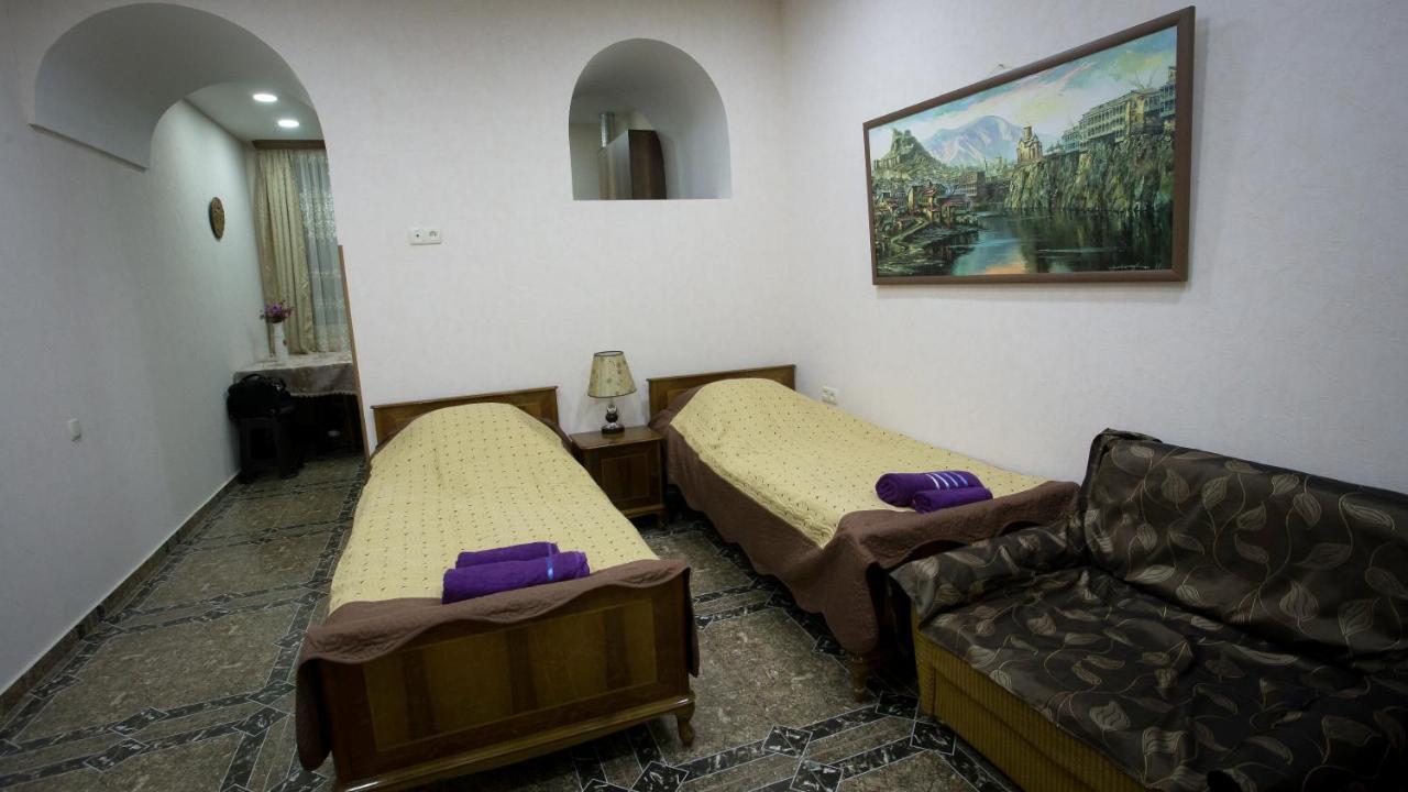 Ferienwohnung G&M Tbilisi Exterior foto