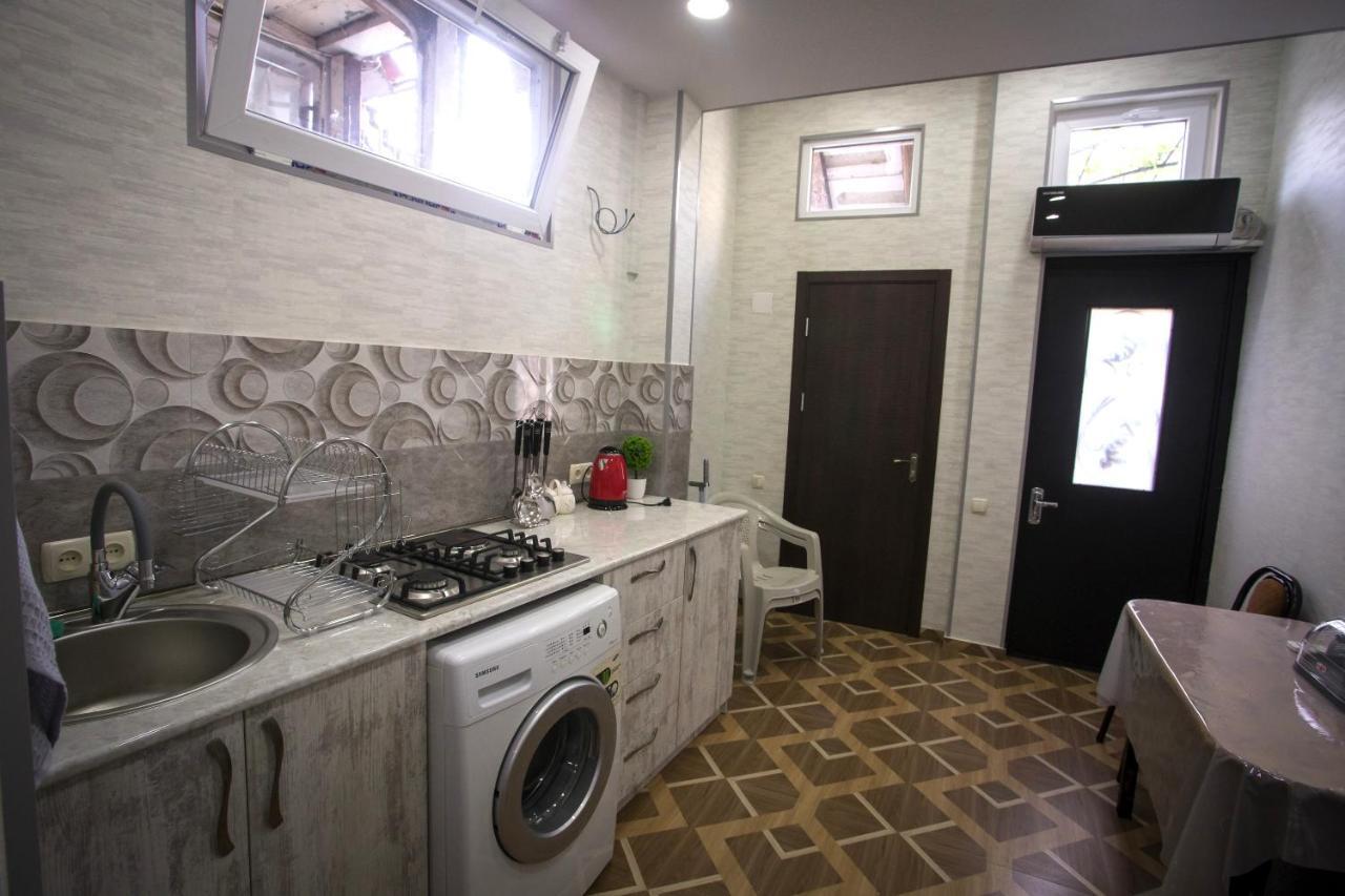 Ferienwohnung G&M Tbilisi Exterior foto