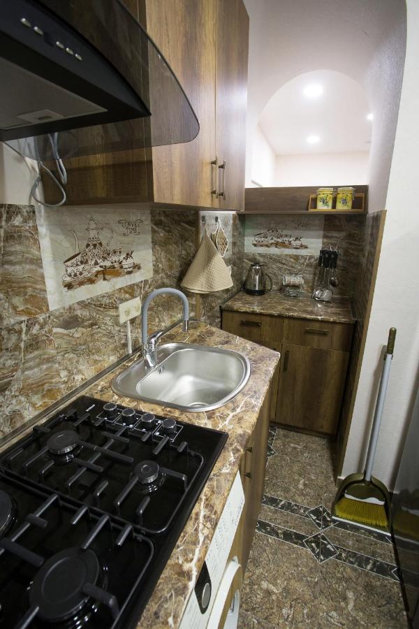 Ferienwohnung G&M Tbilisi Exterior foto